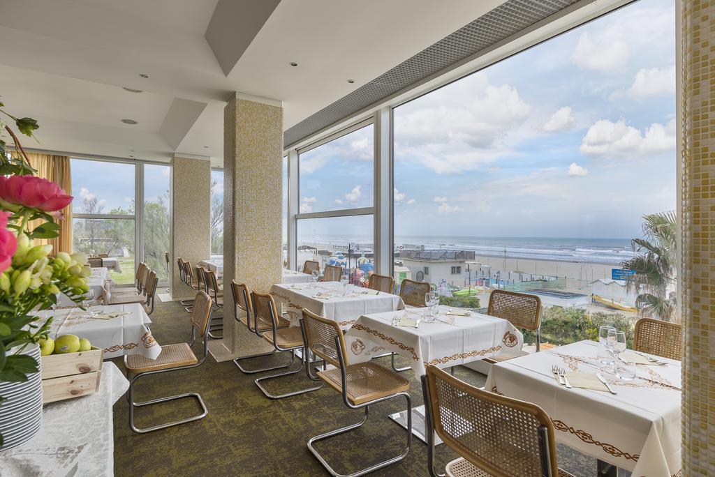 Hotel Fedora Riccione Eksteriør billede