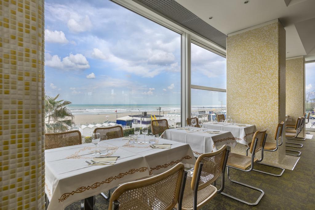 Hotel Fedora Riccione Eksteriør billede